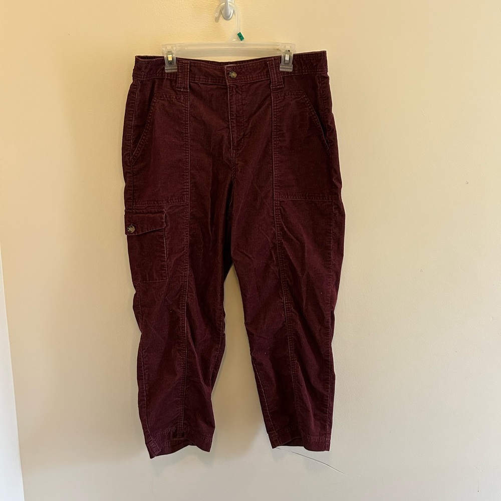 Time and Tru Burgundy Corduroy Grunge Ankle Pants